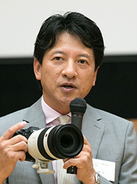 河野 弘氏