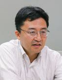 小川洋文氏