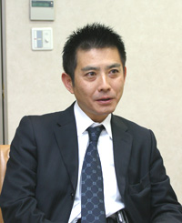 平川敏裕樹氏