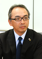 森田慎一郎氏