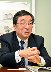 木田健一氏