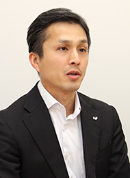 松村 哲氏