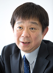 大津山厚氏