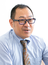 加藤淳一氏