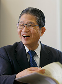 藤嶋昭氏