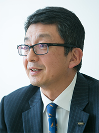 松本考司氏