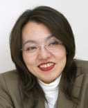 粟野美佳子氏