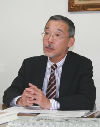 岩波書店営業局宣伝部部長　宮本哲男氏