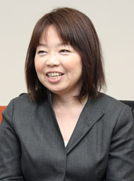 清水加奈子氏