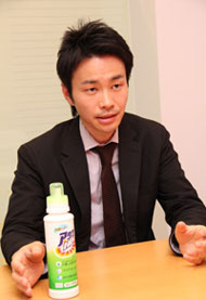 松岡真司氏