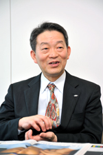 伊藤正裕氏