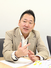 井上一郎氏