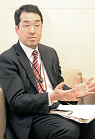 石川浩之氏