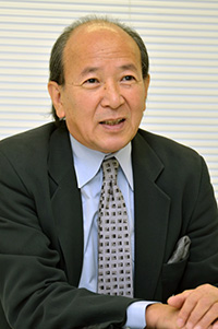 野副正行氏