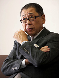 石﨑 孟氏