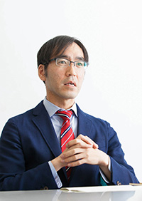 中村干城氏