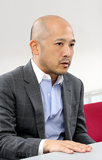 前田寿之氏