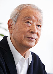 永井一正氏