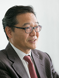 島崎紘而氏