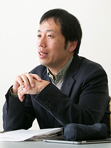 奥谷孝司氏